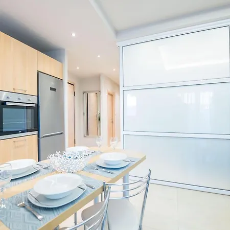 Apartment Velvet Blue *